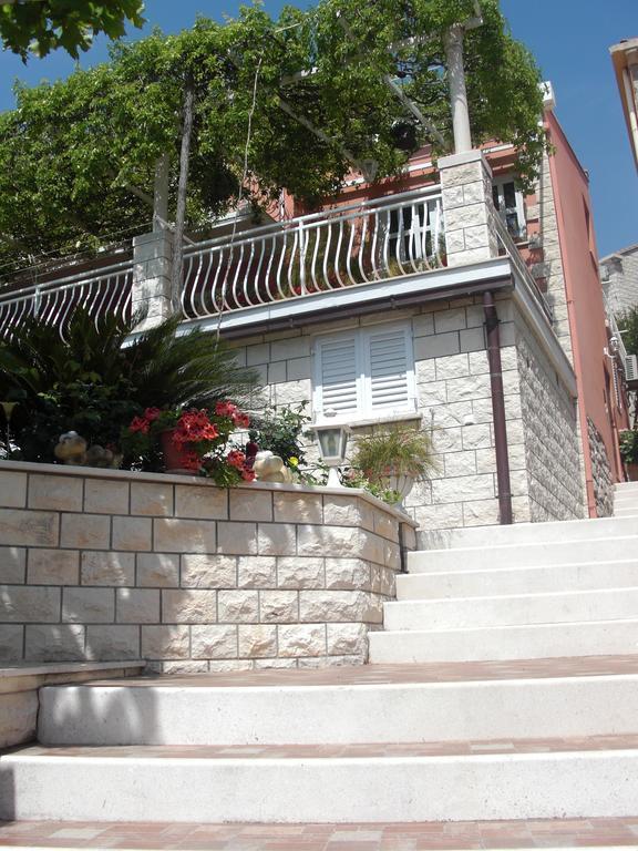 House Jelena Hotel Mlini Exterior photo